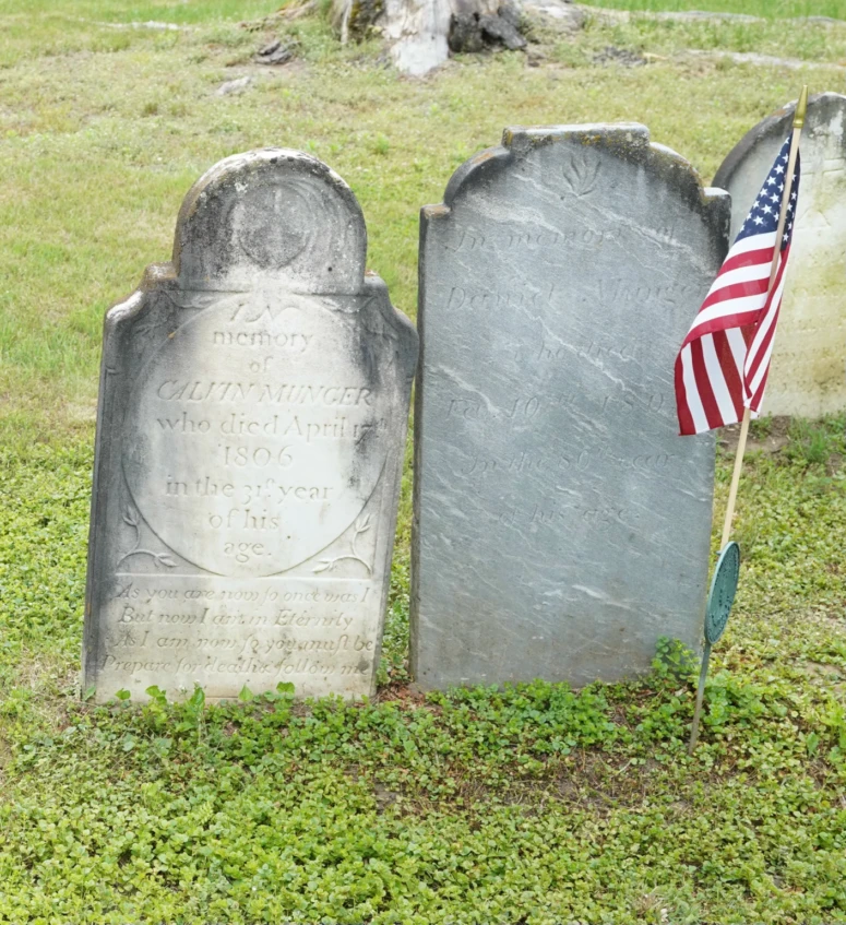 Daniel Munger & his son Calvin tombstones